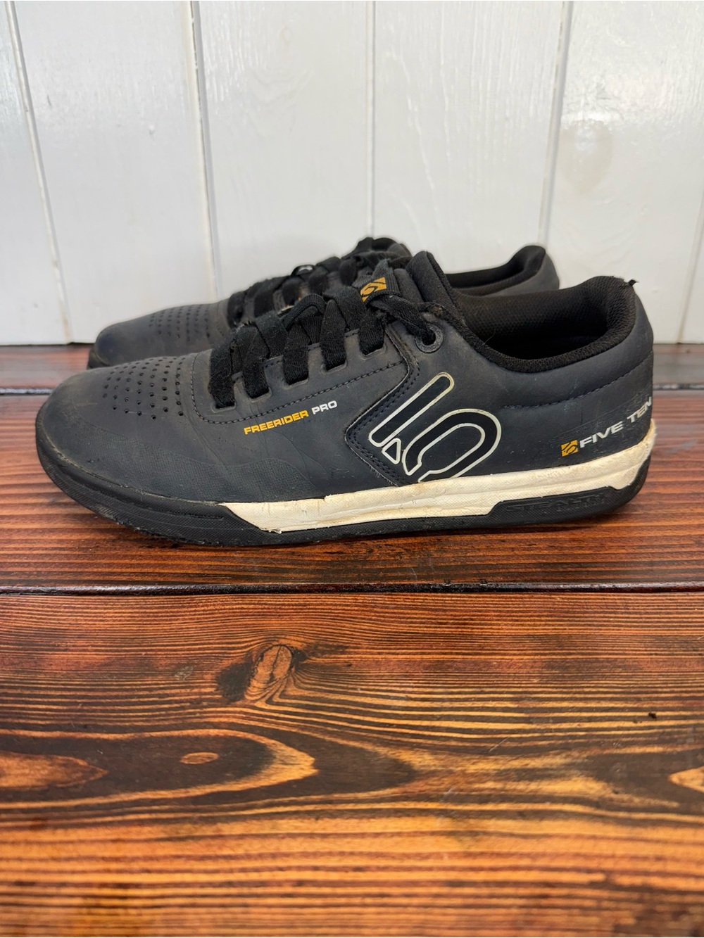 Five Ten adidas Freerider Pro Men’s Size 10 Navy Blue Mountain Bike Cycling Shoe